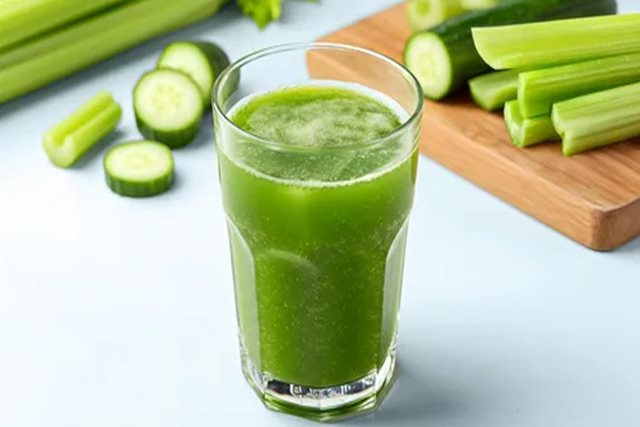 Nước ép cần tây, dưa chuột có tác dụng gì với sức khỏe?